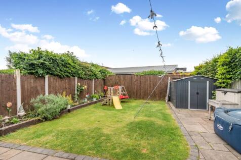 Garden to rear