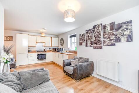 Kitchen/dining/living room