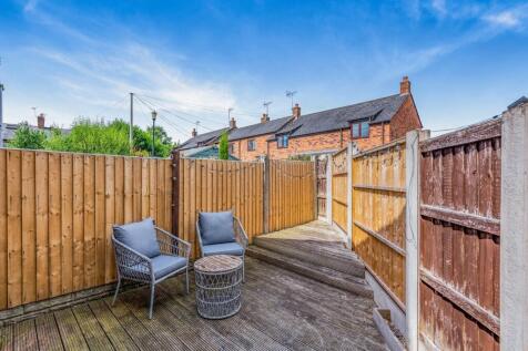 Rear courtyard