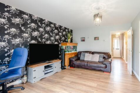 Lounge/ dining room
