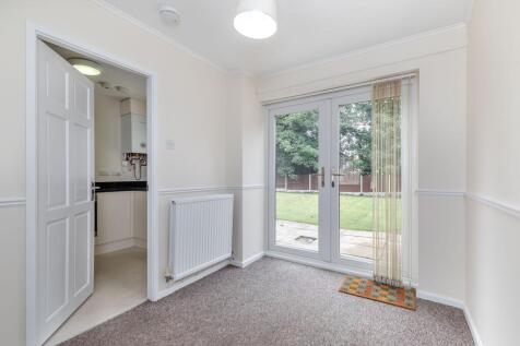 Living/dining room