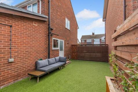 Side garden