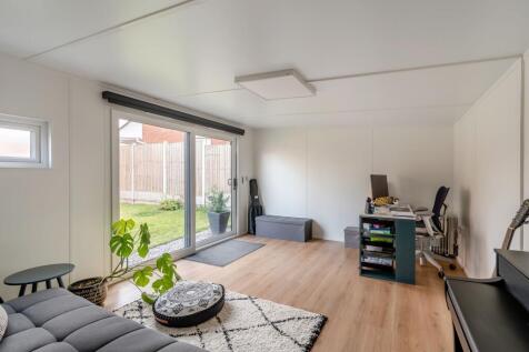 Garden room