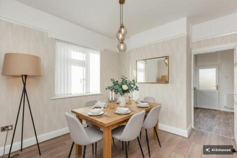 Dining room (potential)