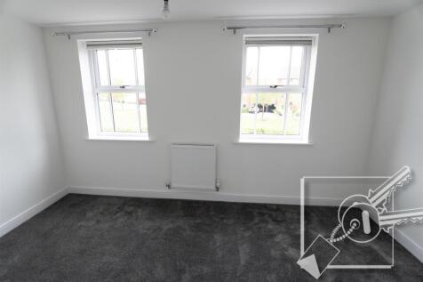BEDROOM 3: