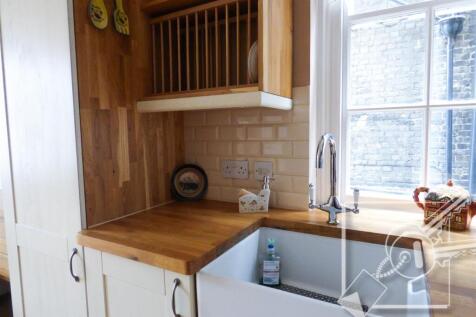 Kitchen Feature