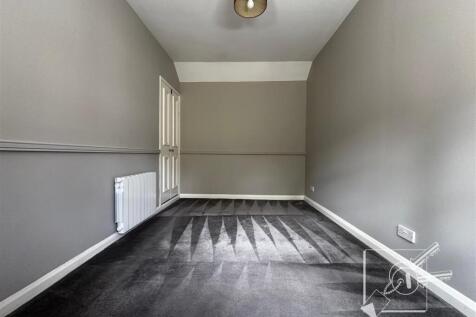 Living Room/ Kitchen