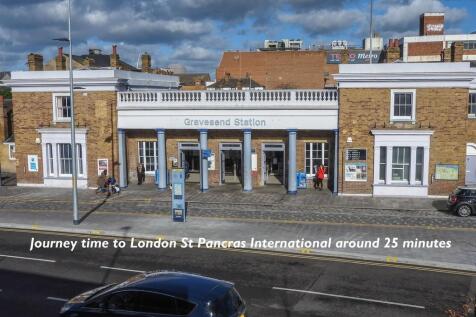 Gravesend Station.jpg
