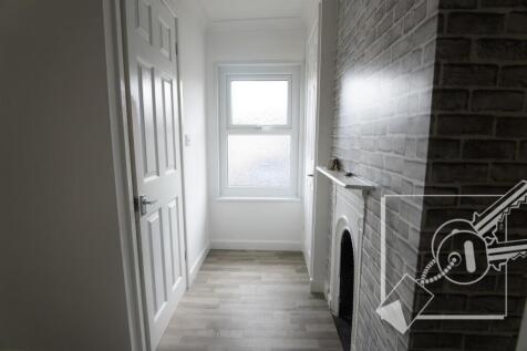 Dressing Room/Bedroom 3