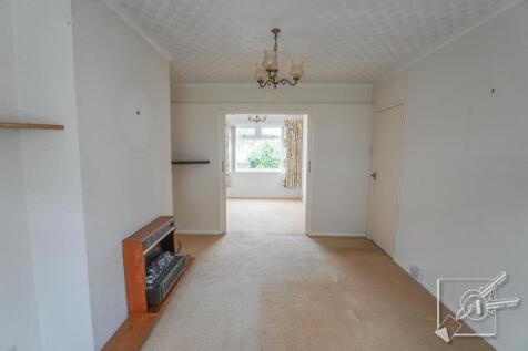 Lounge to Dining Room