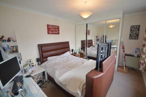 Bedroom - Flat in Bi
