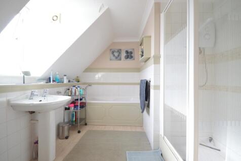 Bath/Shower Room