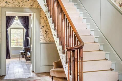 Entrance Stairway