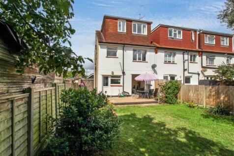Rear Garden 4.jpg