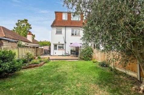 Rear Garden 3.jpg