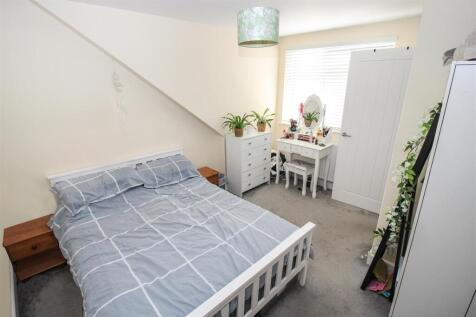 Bedroom.jpg