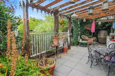Patio Area 3.jpg