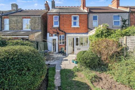 Rear Garden 2.jpg