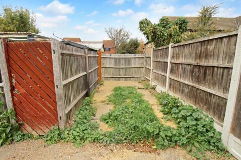 Parking Space to rear.jpg