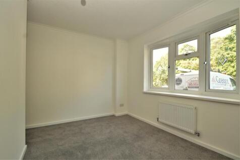 Living Room 2.jpg