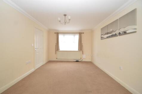 17 New Charlton Way 2022 (1).JPG