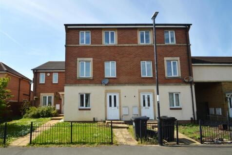 23 Hazel Grove (1).JPG