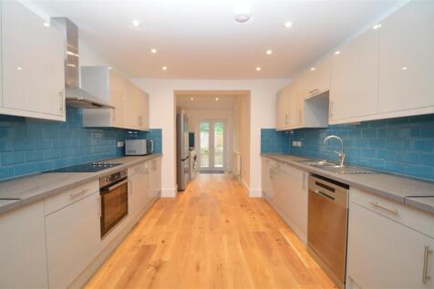 35 Third Avenue (14).JPG