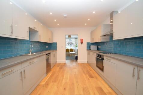 35 Third Avenue (16).JPG