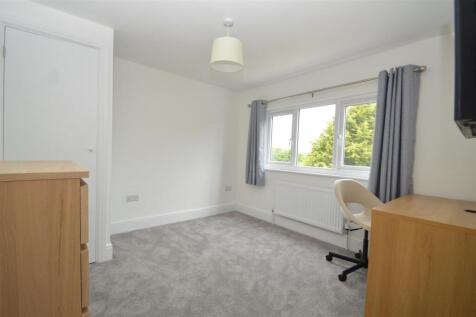 35 Third Avenue (1).JPG