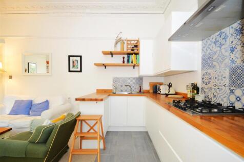 83 Cotham Brow 2024 (5).JPG