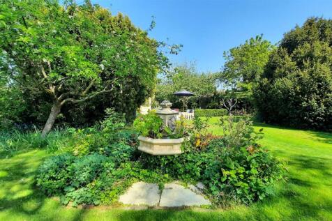 NEW GARDEN 8.jpg