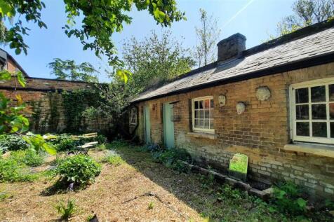 NEW POTTING SHEDS.jpg