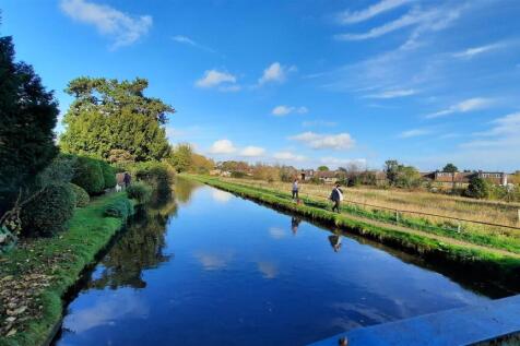 St Caths river towpath.jpg