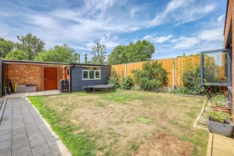 31a RR garden 4.jpg