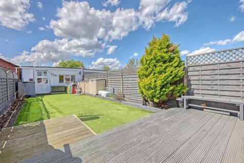 76 riv ave new gdn.jpg