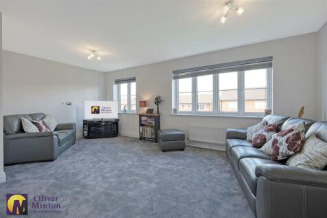 SPACIOUS LOUNGE