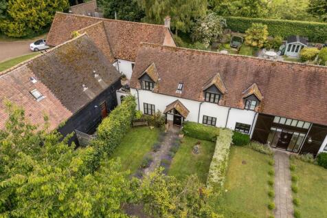 240701 - 5 Hamels Park Barns, Buntingford - 01.jpg