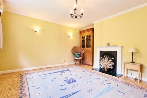 Sitting Room A.jpg