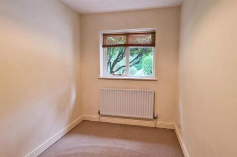 Bedroom 4.jpg