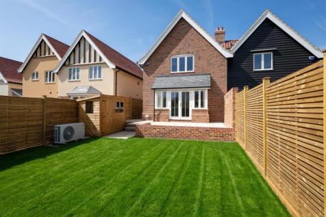 250412 - Halls Close, Braughing - 05.jpg