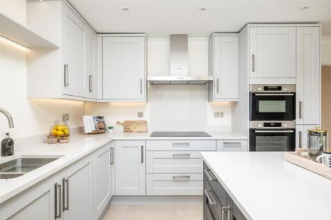 250412 - Halls Close, Braughing - 12.jpg