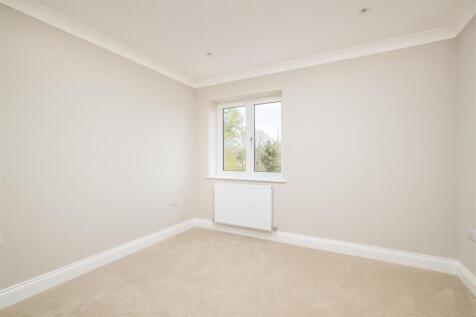250412 - Halls Close, Braughing - 21.jpg