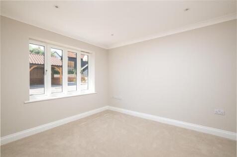250618 - Plot 5 Halls Close, Braughing - 08.jpg