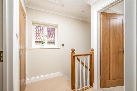 250618 - Plot 5 Halls Close, Braughing - 15.jpg
