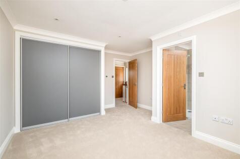 250618 - Plot 5 Halls Close, Braughing - 17.jpg
