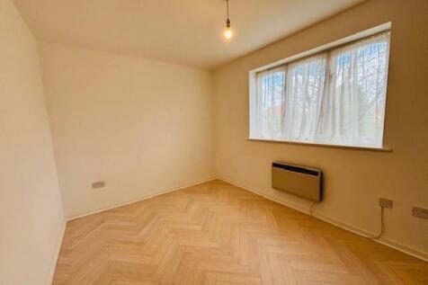 Bedroom.jpg