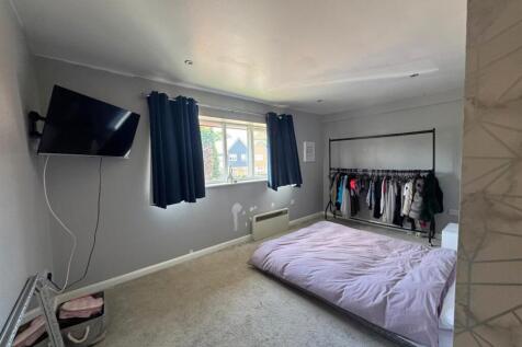 bedroom.jpeg