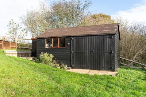 251113 - Latchford Farmhouse, Latchford - 17.jpg