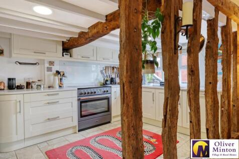 Fitted Kitchen