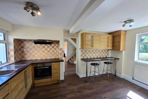 KITCHEN / BREAKFAST ROOM